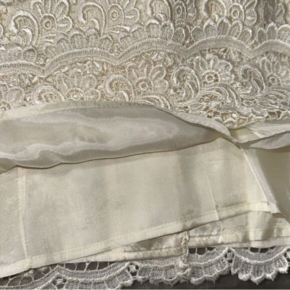 Talbots 18 Lux Lace Satin Button Back Elegant Embroidered Floral Top - Picture 8 of 10